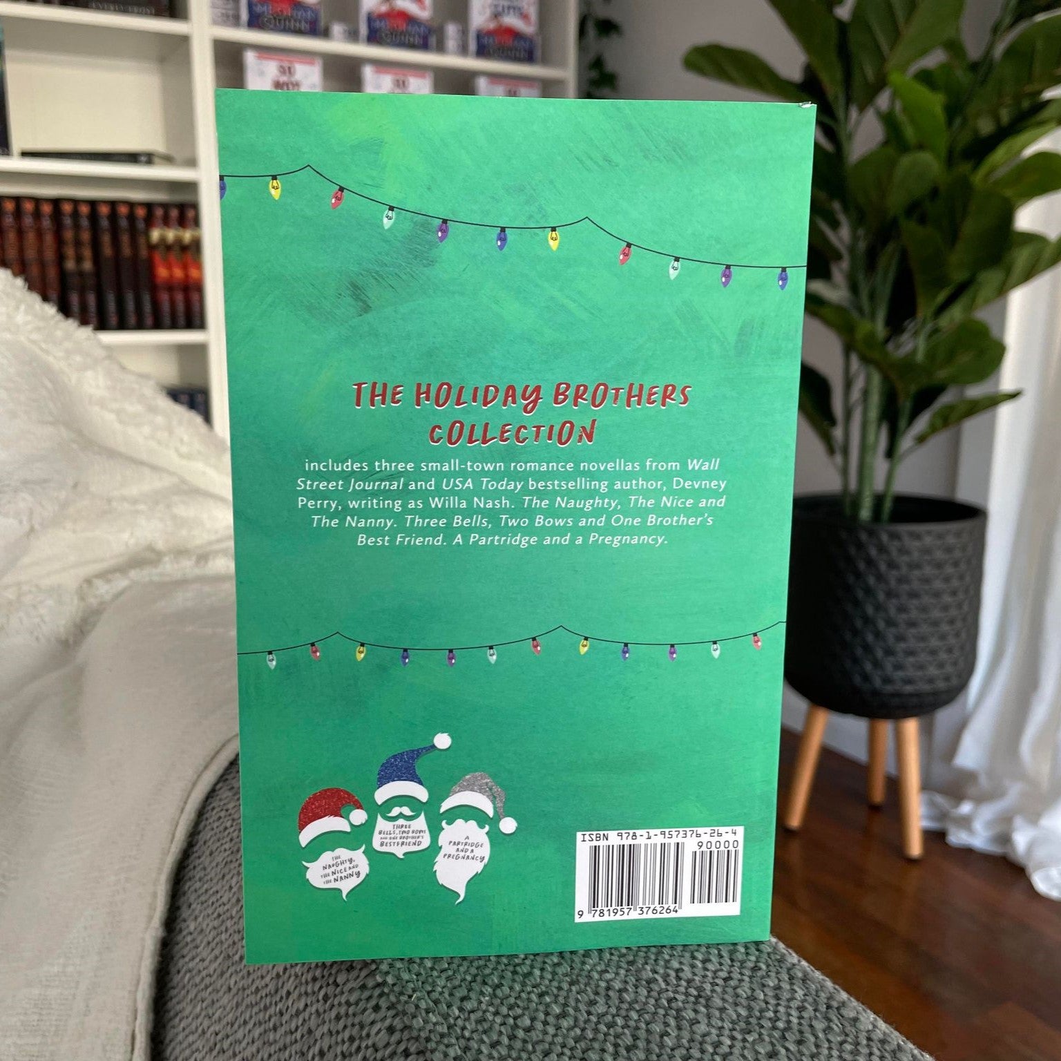 The Holiday Brothers Omnibus by Willa Nash