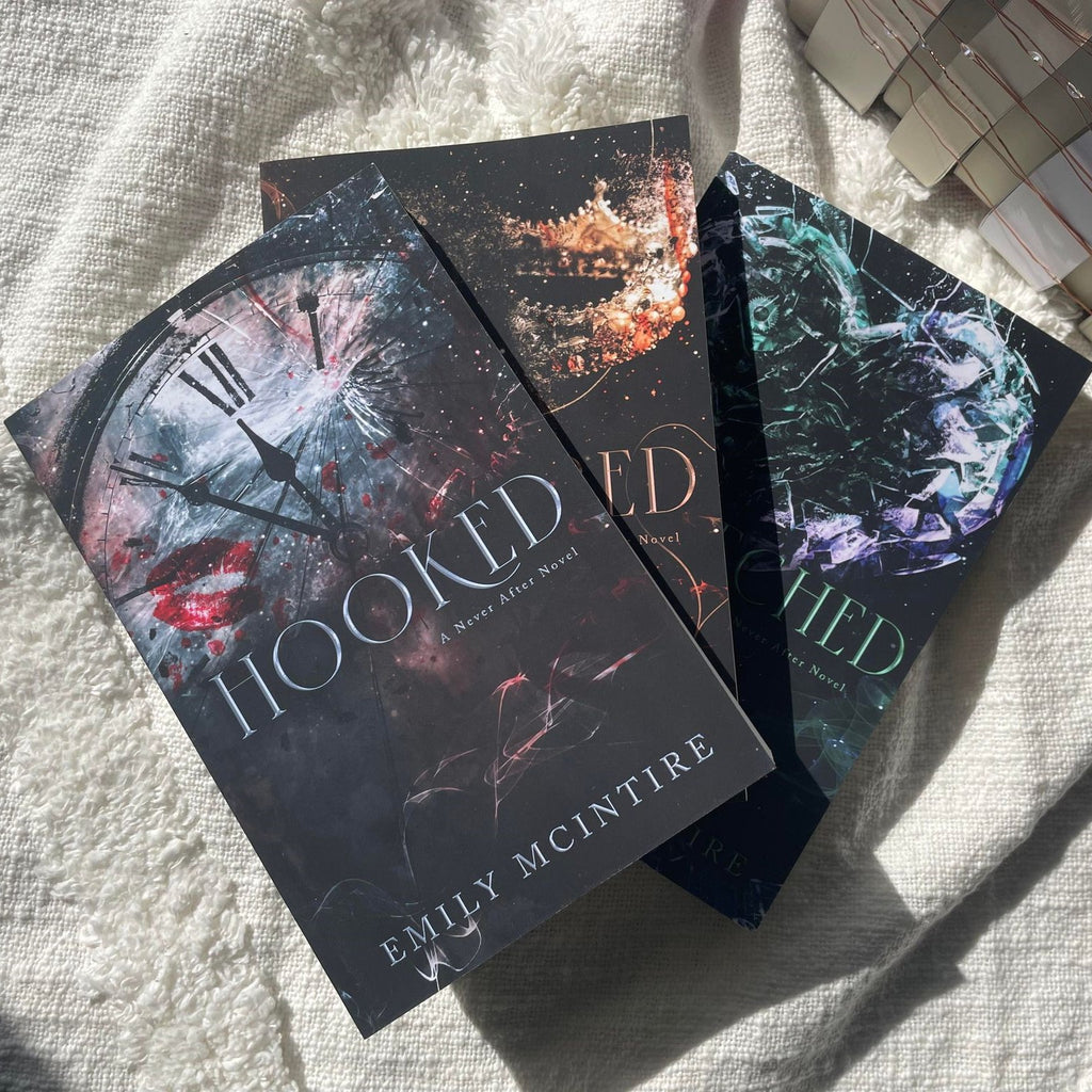 Twisted series: Alternate Covers by Ana Huang – Fiction & Friction